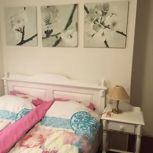 2* Bed & Breakfast Wim's Place Schiphol Amsterdam Airport
